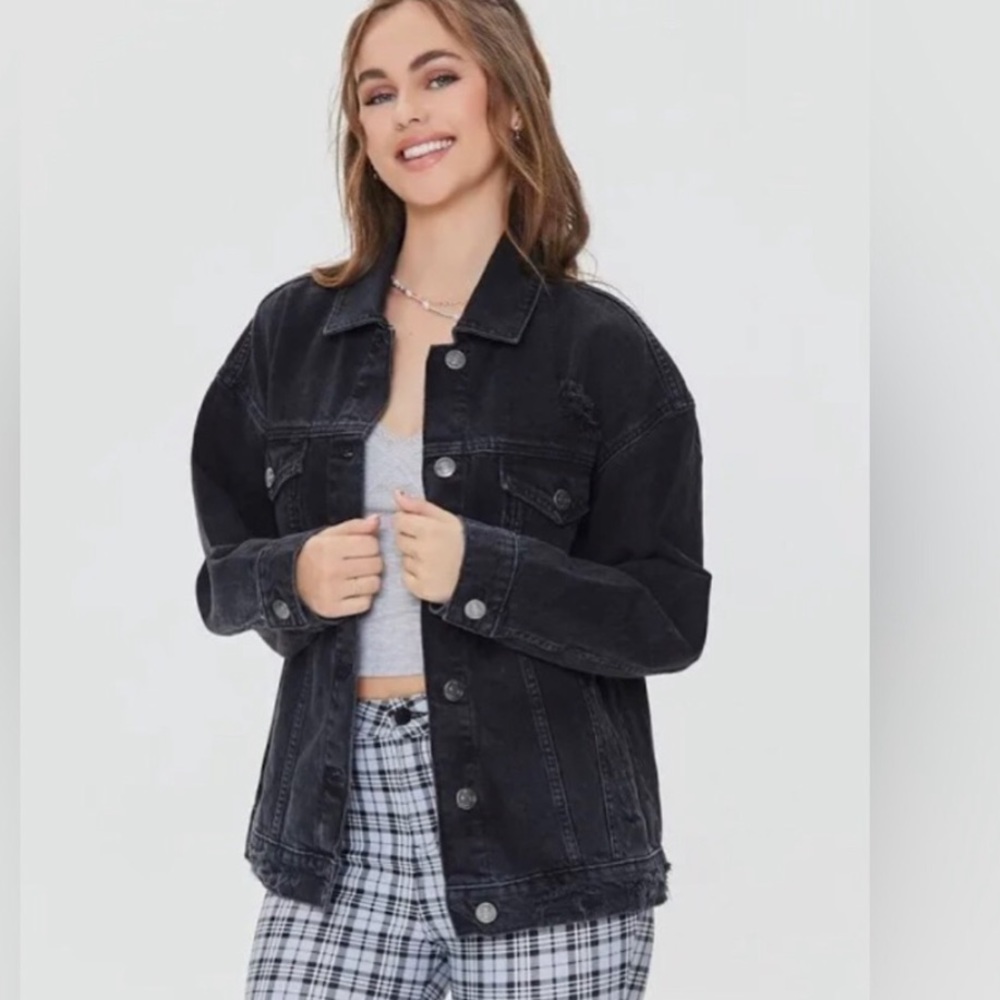 Forever 21 oversized distressed denim jacket - black